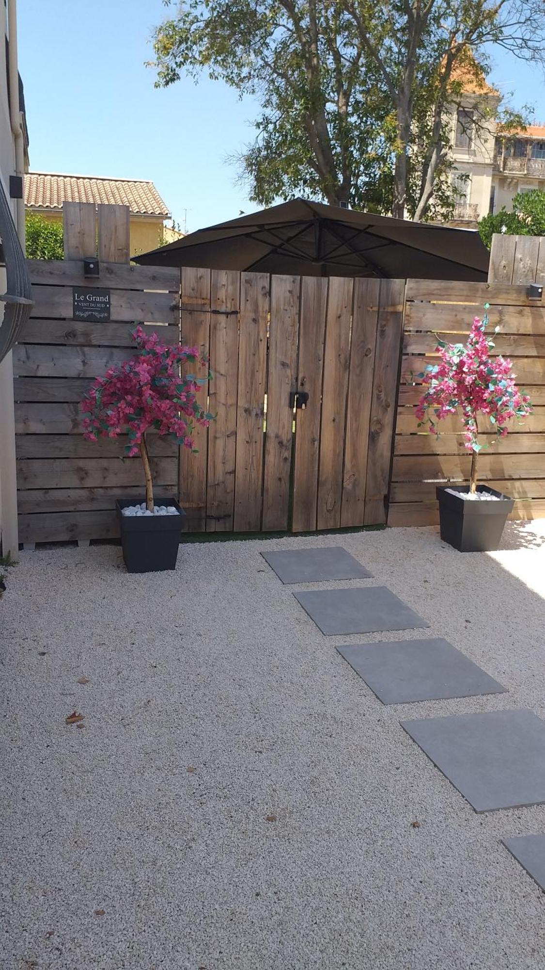 Magnifique Appartement 2 Chambres Avec 50 M2 De Jardin Privatif La Crau Exterior photo